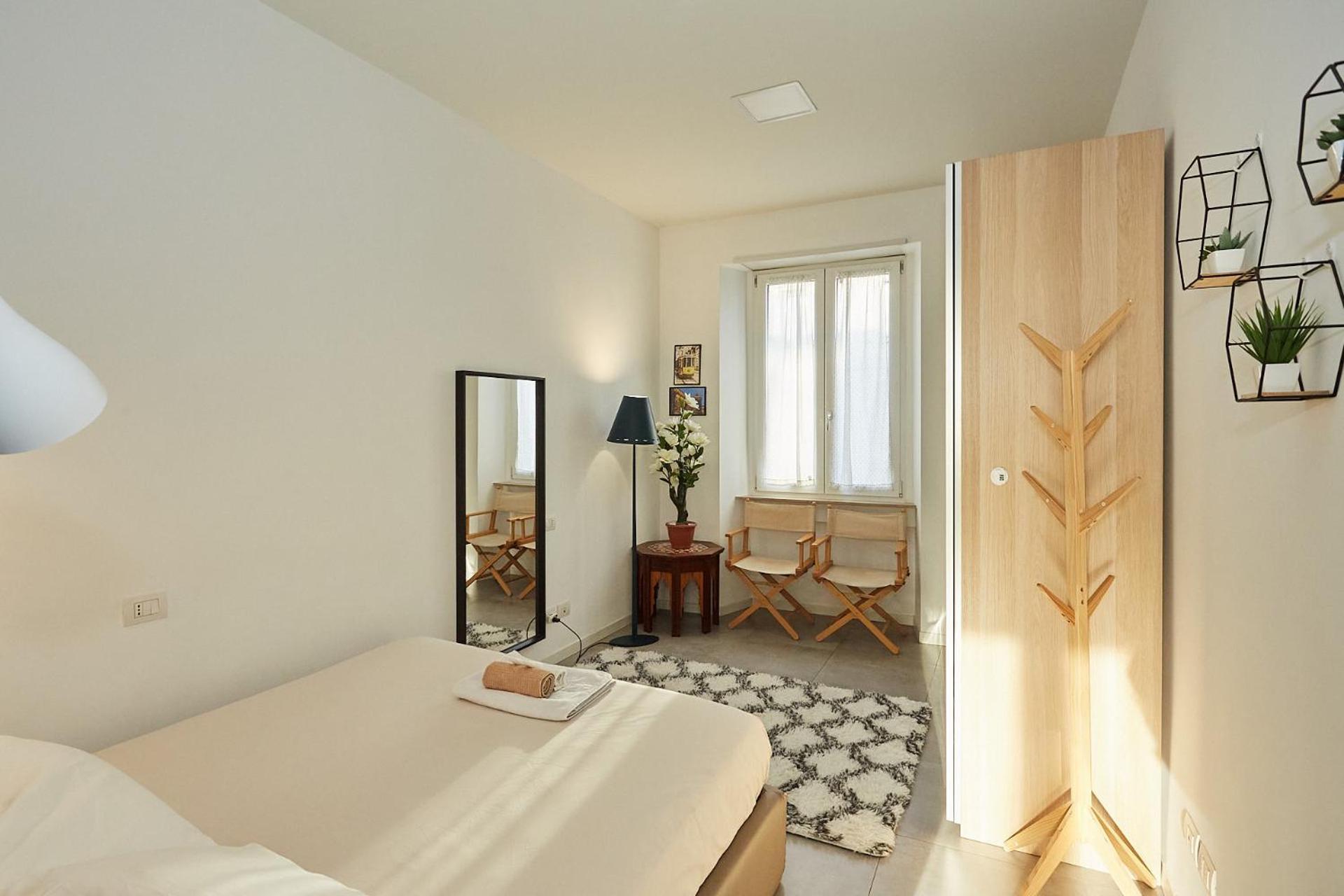 - Modern Flat Apartment Milan